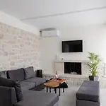 فيلة Rafaelia Premium With Private Pool In ذريبانو