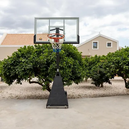 Rafaelia Premium With Private Pool In