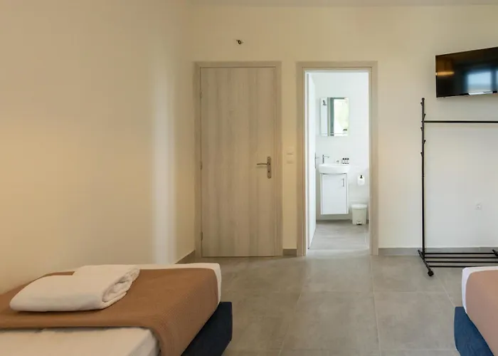 Rafaelia Premium With Private Pool In Villa *