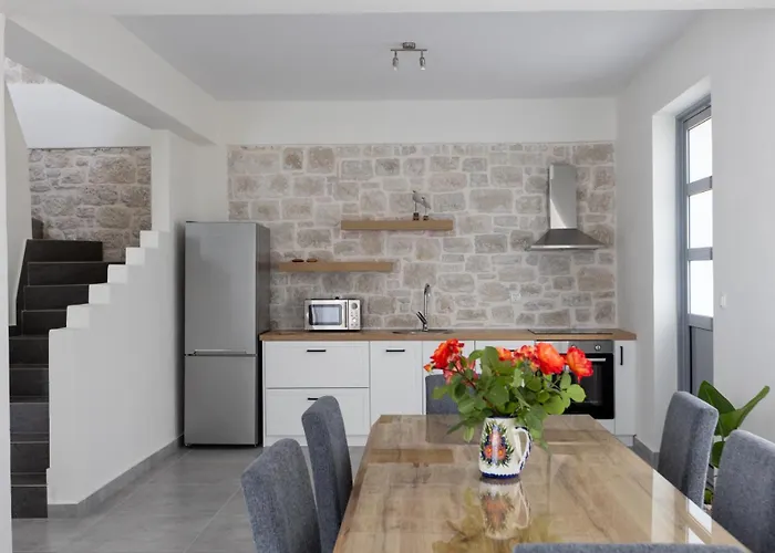 Rafaelia Premium With Private Pool In *