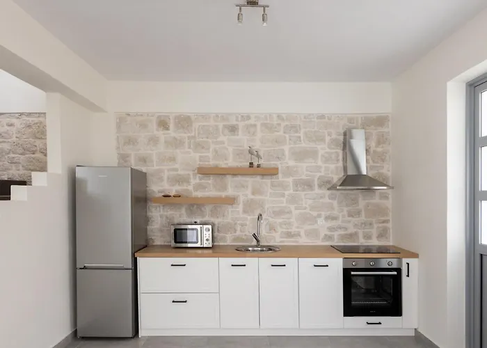 Rafaelia Premium With Private Pool In